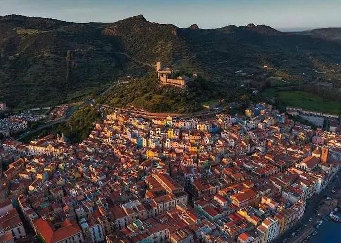 Bomarosa Oda ve Kahvaltı 3*