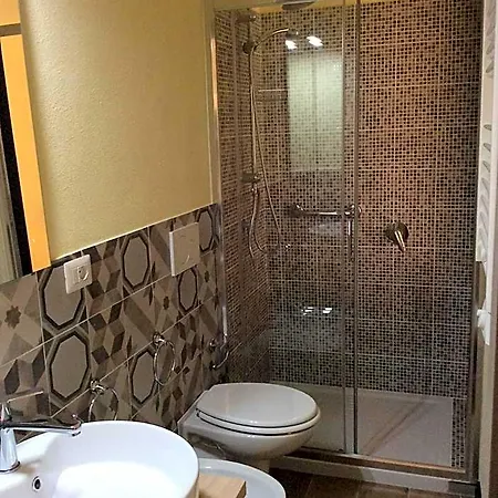 Bomarosa 3* בוסה