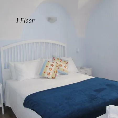 Bomarosa Bed & Breakfast Bosa